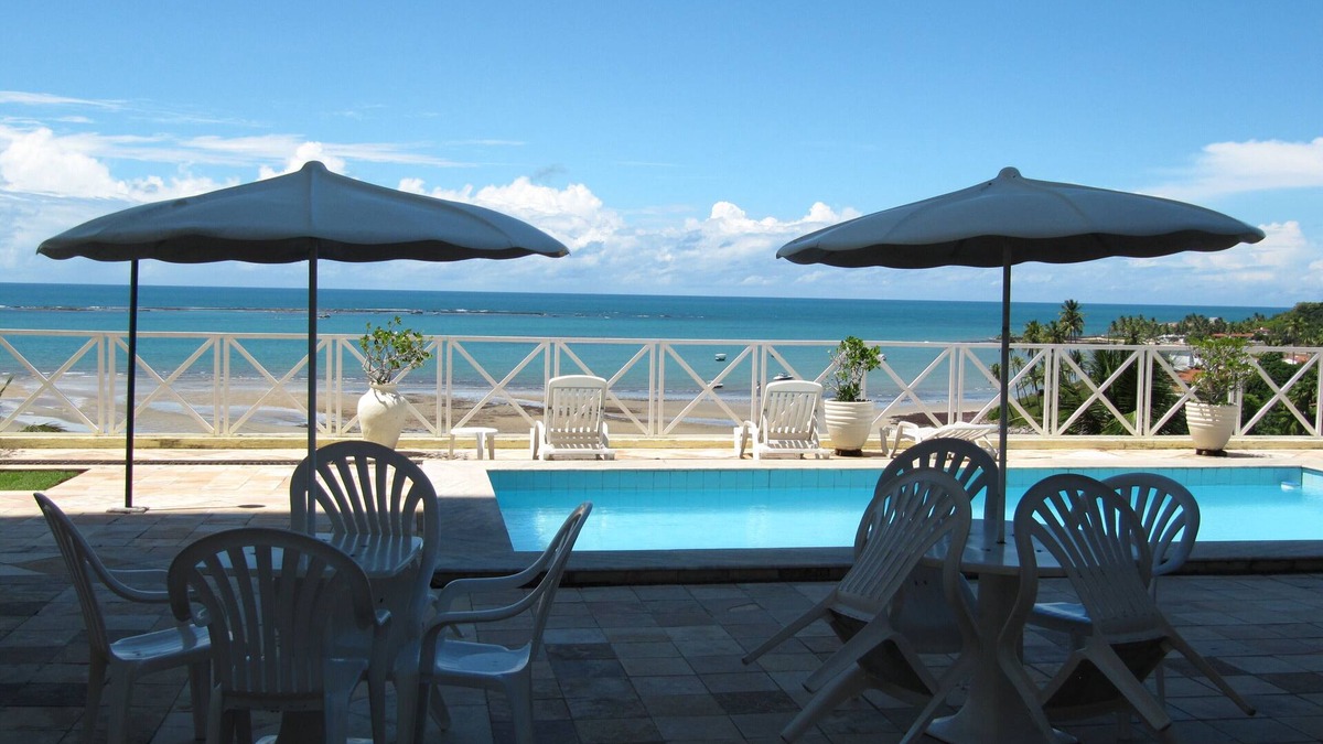 Pirangi do Sul Condo | Fantastic beach apartment with a breathtaking view