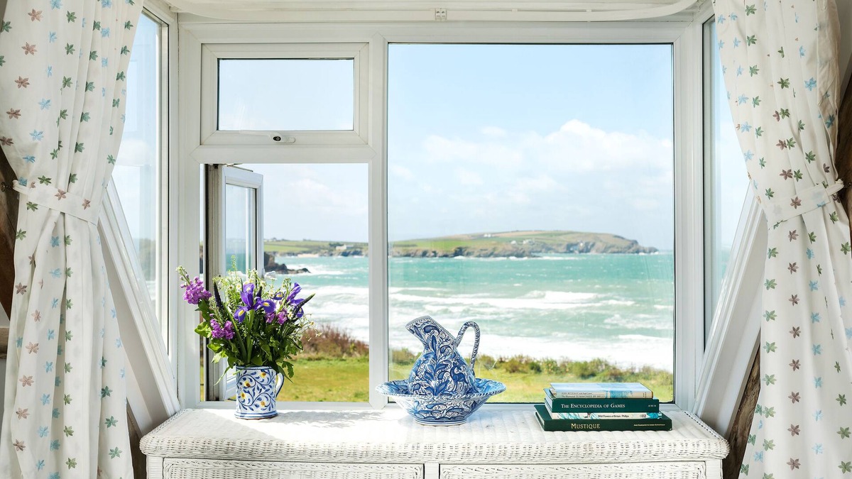 Trevone House | Fantastic Family Beach House, superb sea views & a stone's throw from the beach!