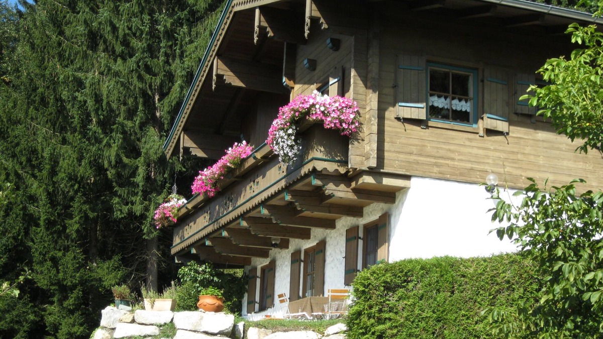 Stuhlfelden Apartment | Fantastic holiday apartment with a sun terrace