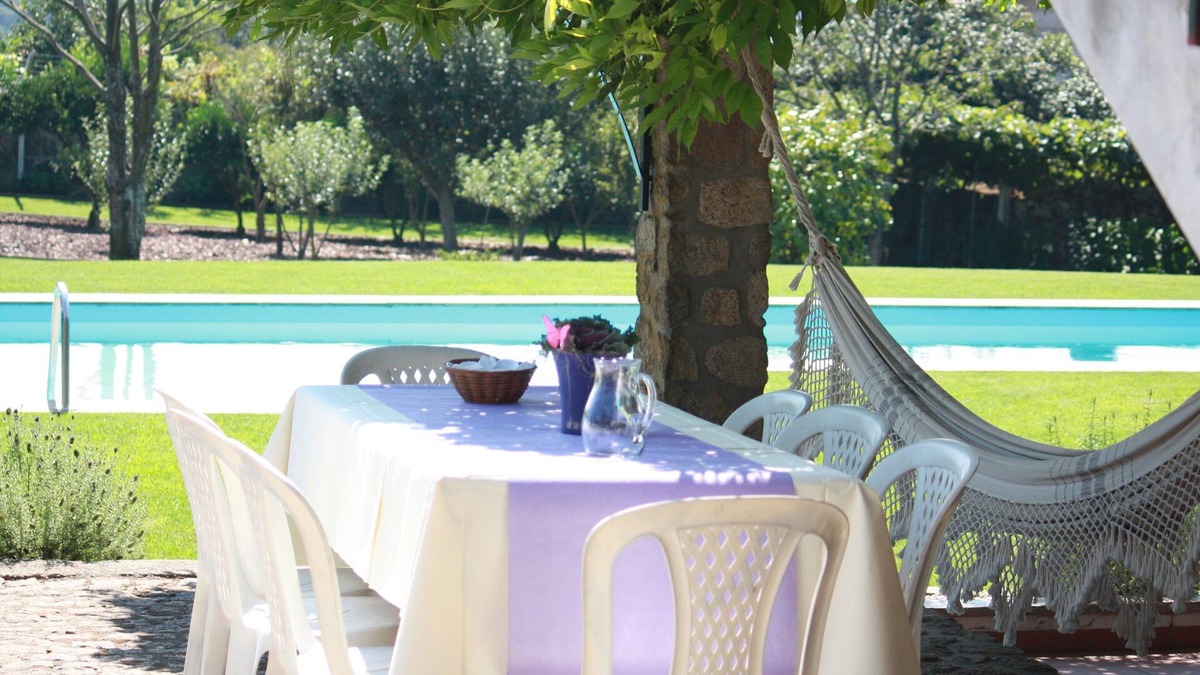 Esposende House | Fantastic holiday villa with pool, near the course and the beach.