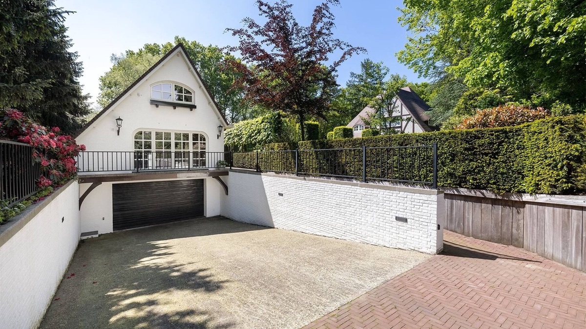 Municipality of Laren Cottage | Fantastic house in picturesque Laren