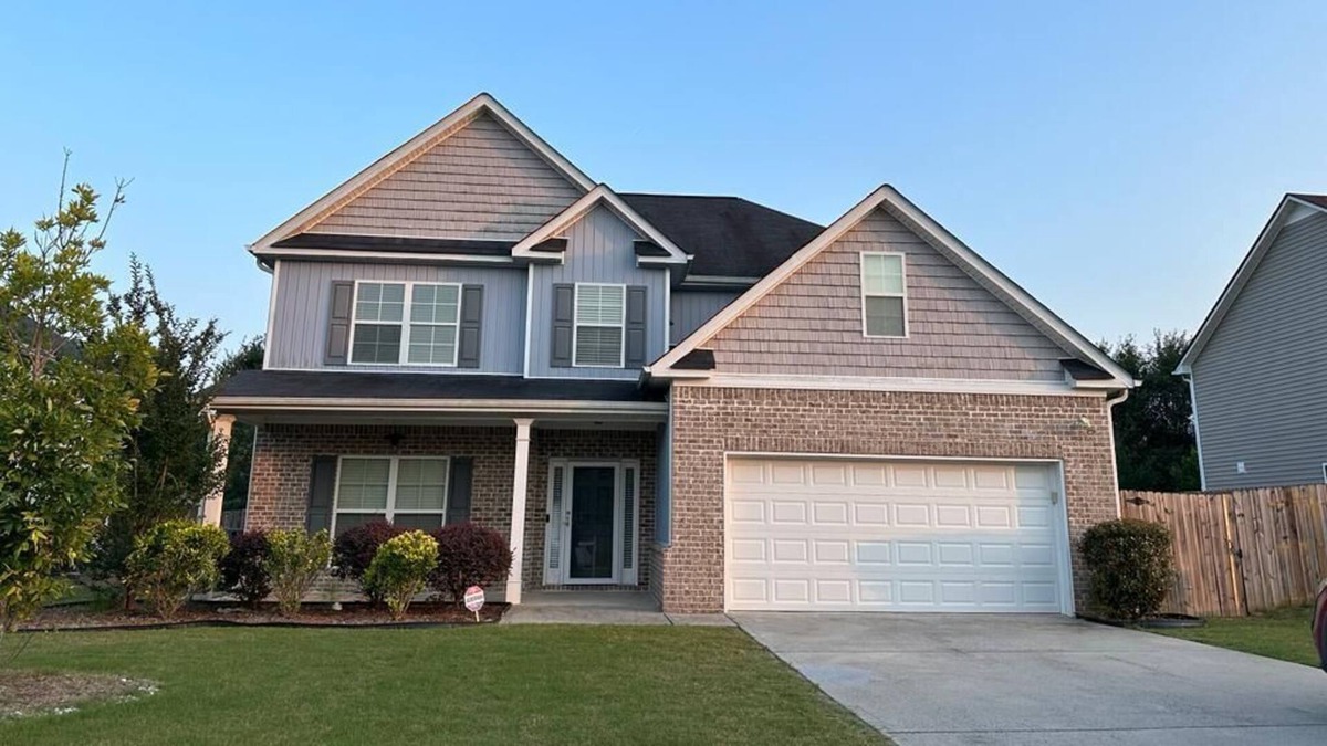 Locust Grove House | Fantastic Locust Grove 5bd/3bath Private Family Home