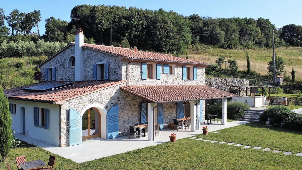 Santa Luce Villa | Fantastic new villa near the sea in one of the most beautiful areas of Tuscany