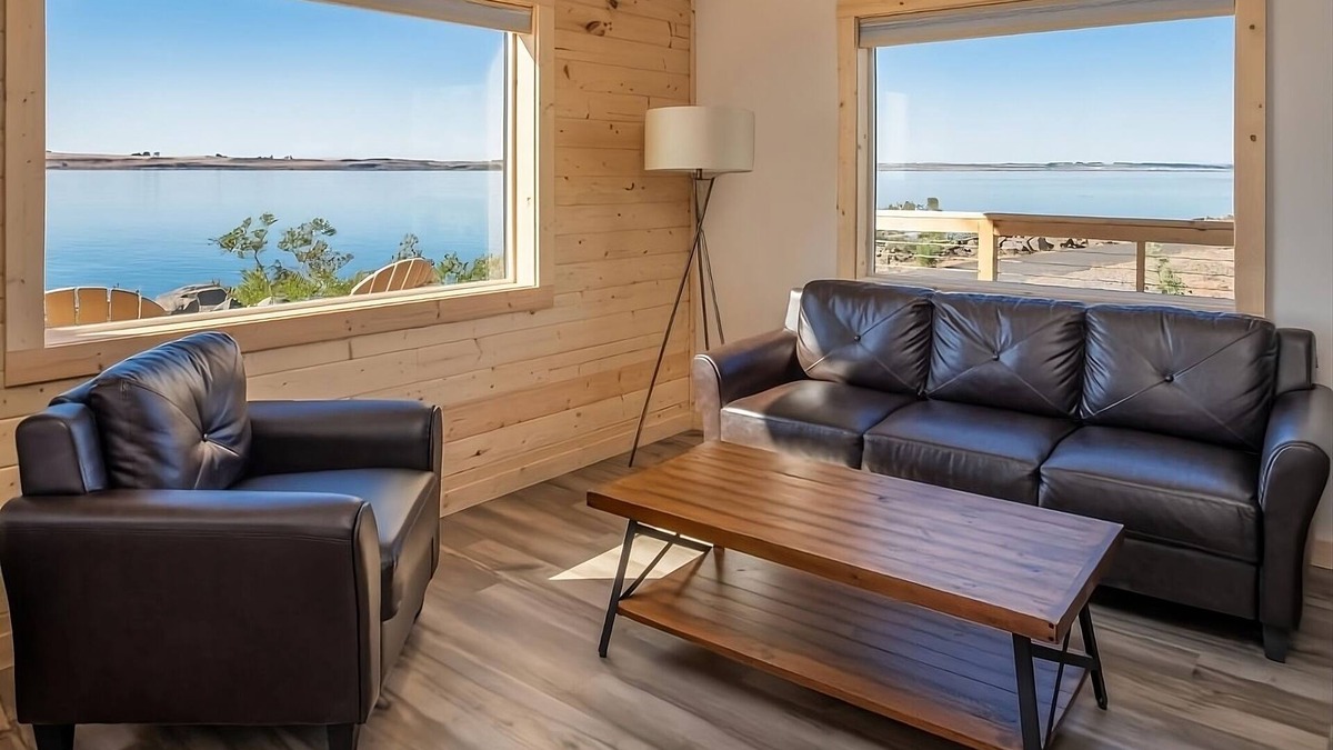 Boardman Hotel | Fantastic Stay on Columbia River! Spacious Cabin w/Free Parking, Breakfast