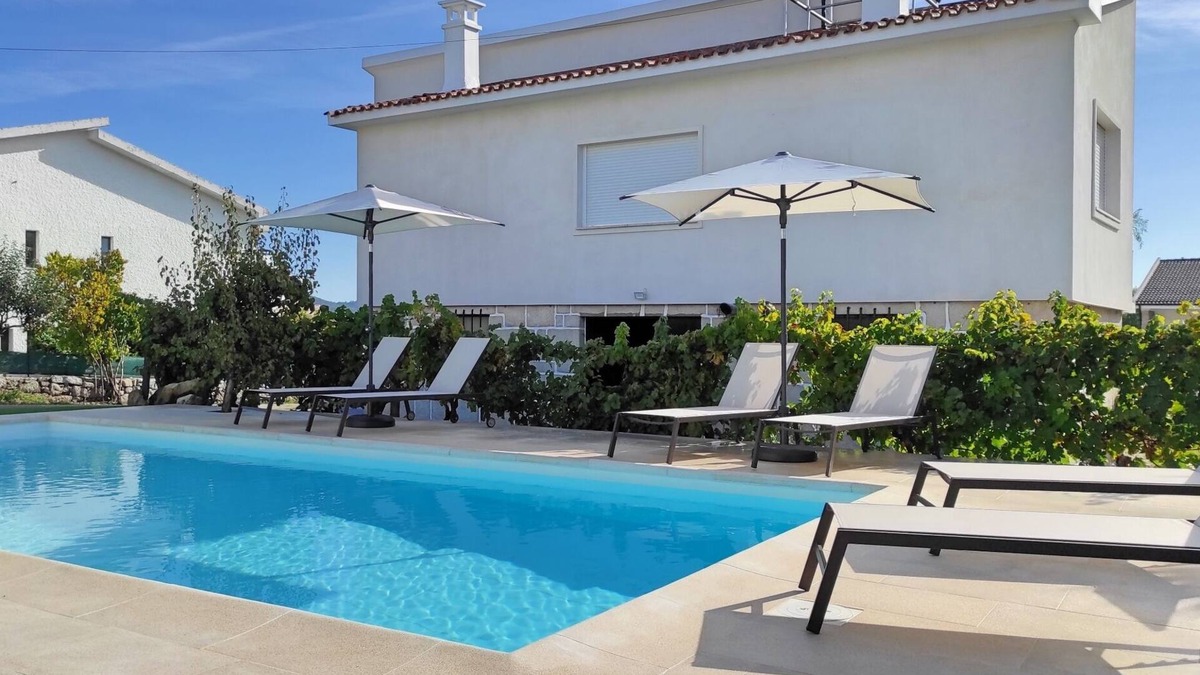 Alijo Villa | Fantastic vacation home with pool in the village of Alijó, in the heart of the Douro Valley