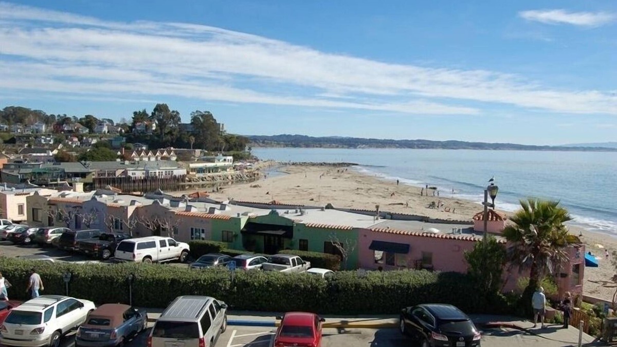 Capitola Condo | Fantastic Views, Beach Front Condo