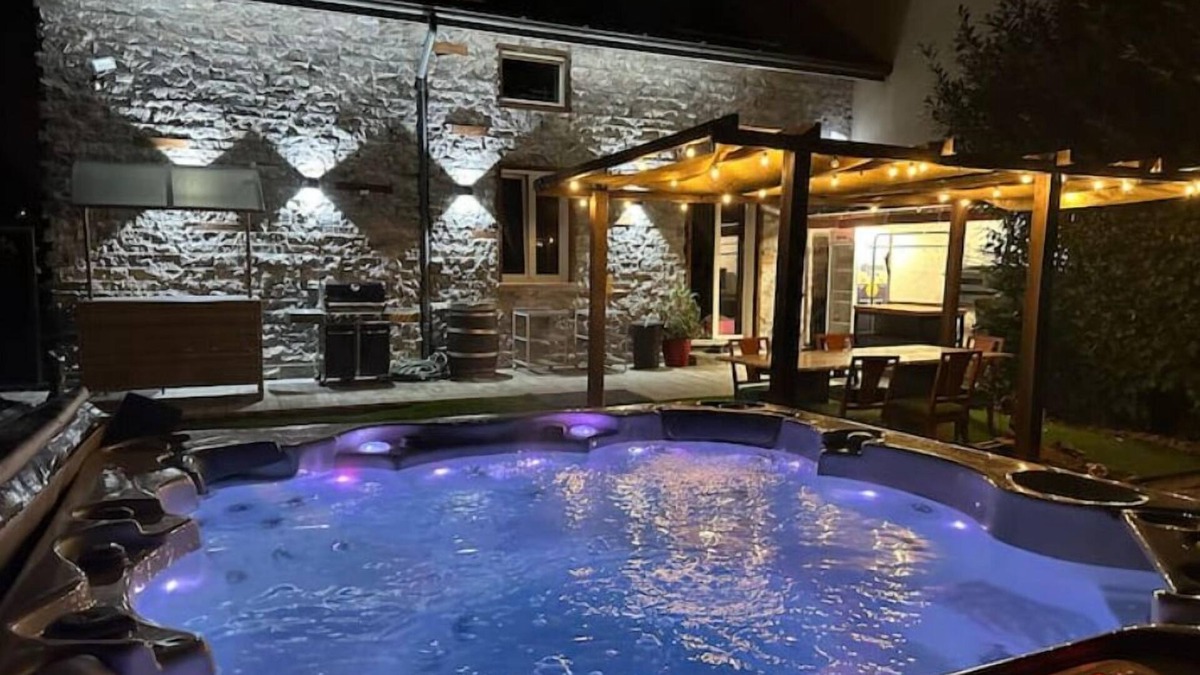 Lipomo House | fantastic villa 5 minutes from Como ItalynLike family-friendly