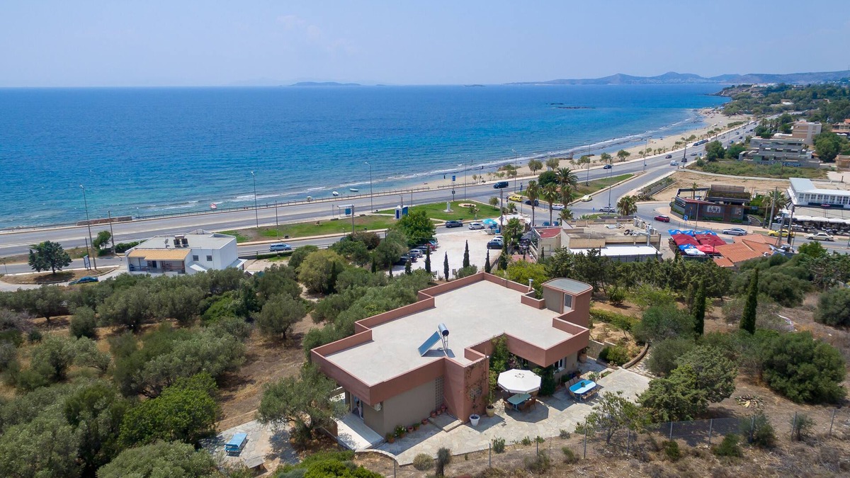 Lagonissi Villa | Fantastic Villa by the sea