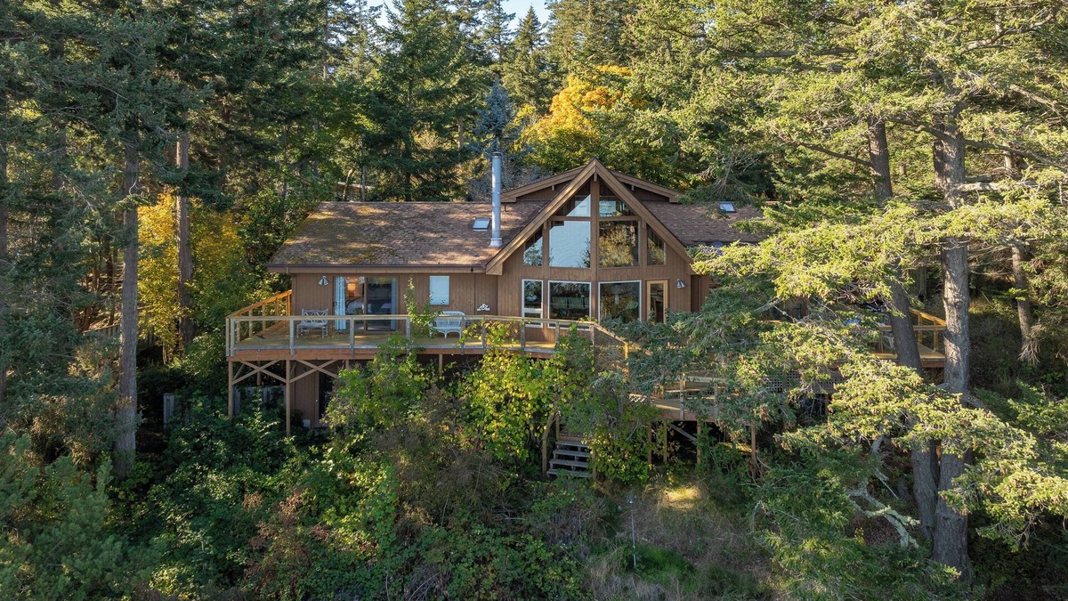 Olga House | Fantastic Water Views, Private, Pet-Friendly, Close to Moran State Park, Trails