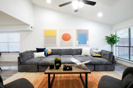 Far North Dallas House | Far North Dallas Chic Haven