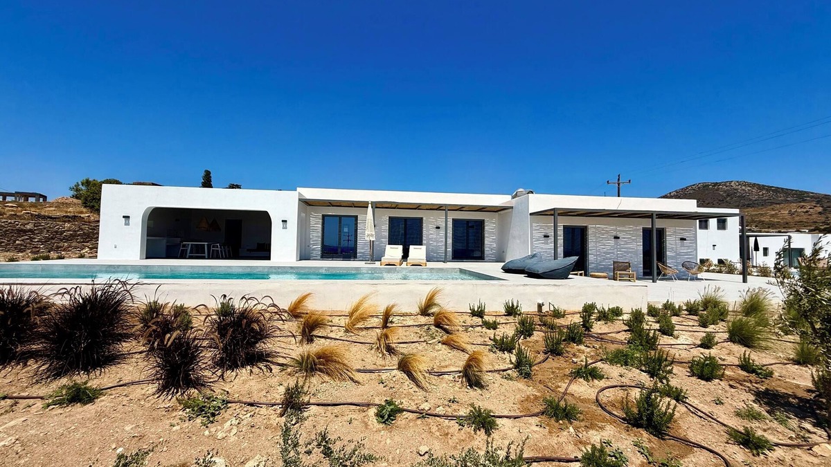Aliki Villa | Faragas Hill Harmony Villa