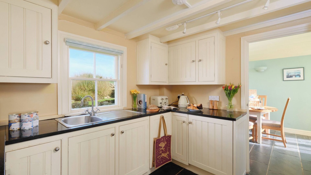 Saint Martin Cottage | Faraway Cottage