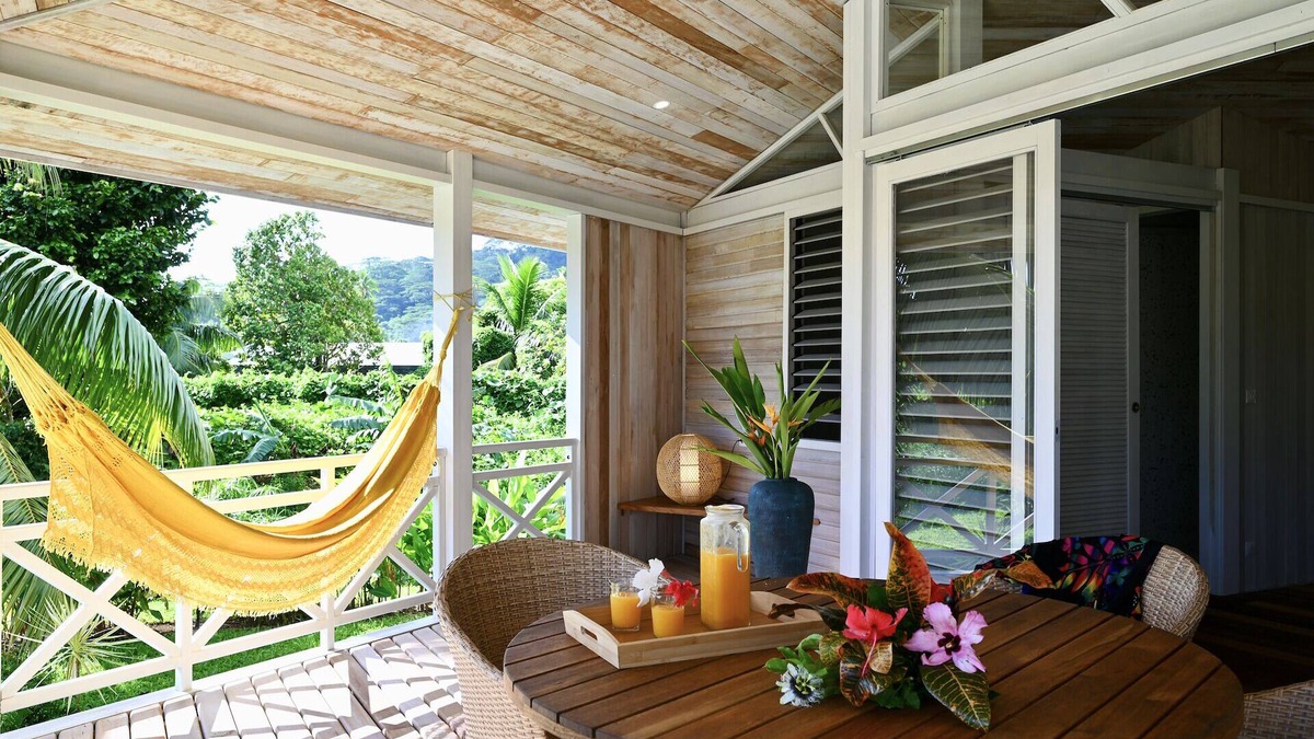 Teahupoo Hotel | FARE VAVAE