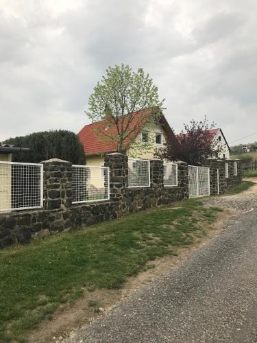 Rezi House | Farkas Apartman Rezi