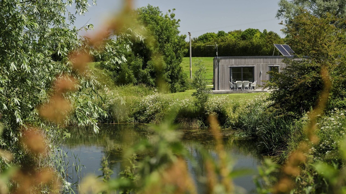 Frome Cabin | Farleigh Lodge, a rural retreat on the outskirts of Frome, near Longleat Safari Park and Bath!