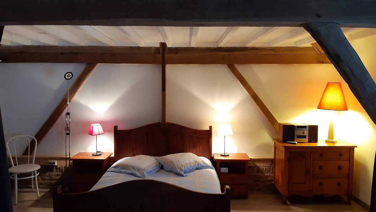 Hangest-en-Santerre Apartment | Farm accommodation