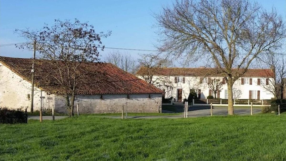 Antigny Other | Farm cottage - La Nerrière