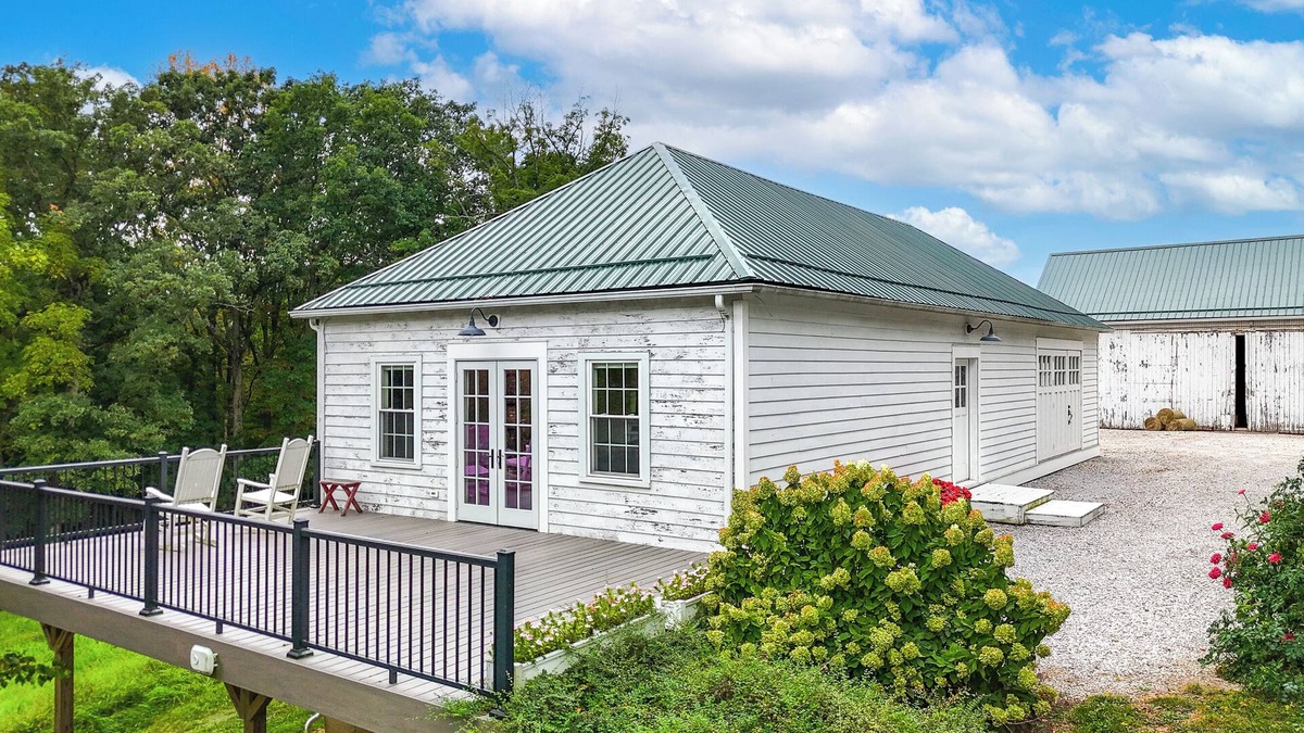 Peninsula House | Farm Guesthouse in CVNP near Brandywine Falls