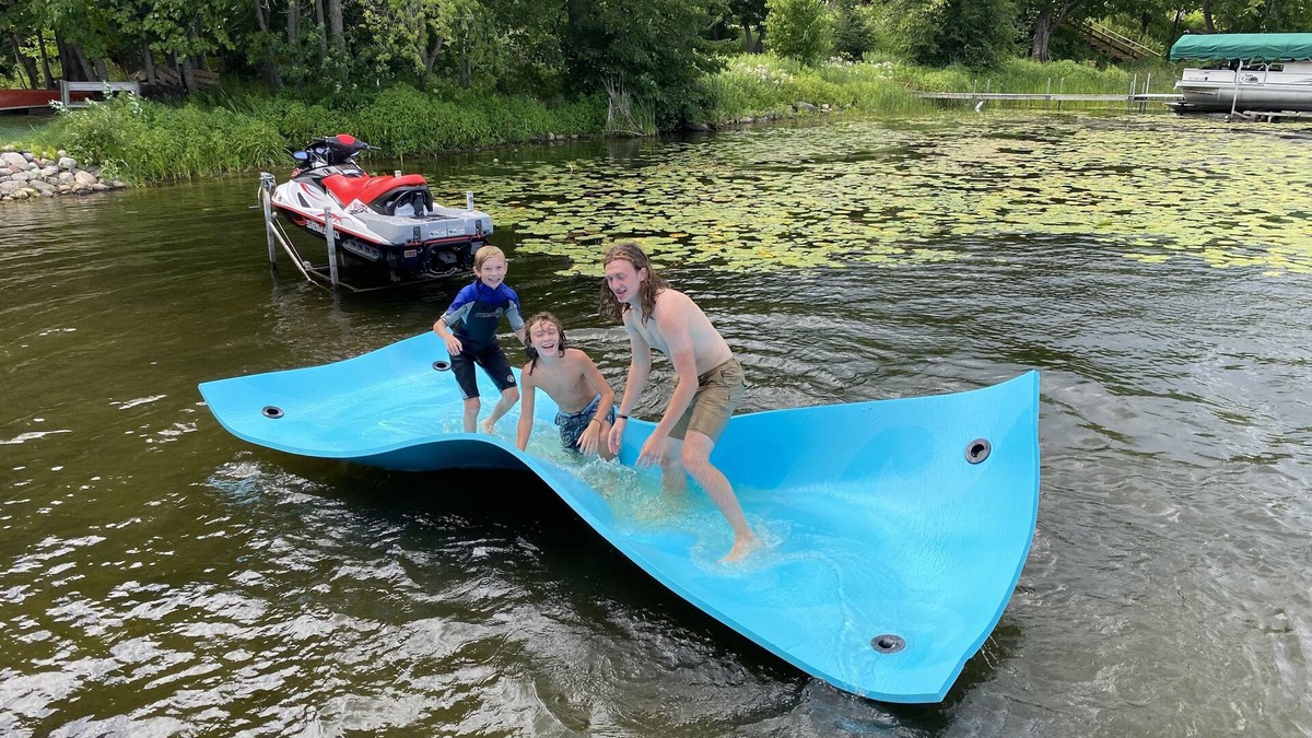 Aitkin Cabin | Farm Island Cabin Getaway near Aitkin MN (8 beds)