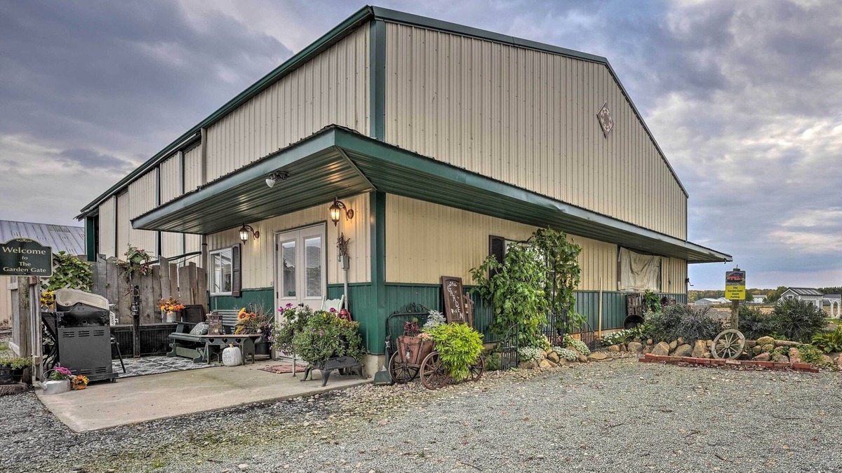 Goshen Apartment | Farm Living w/Fresh Harvest: Goshen Studio!