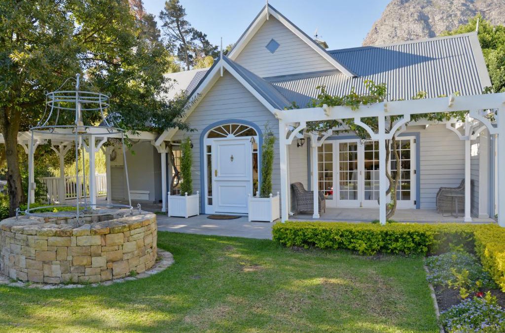 Franschhoek Villa | Farm Lorraine Lake Cottage, Loft Cottage and Garden Cottage