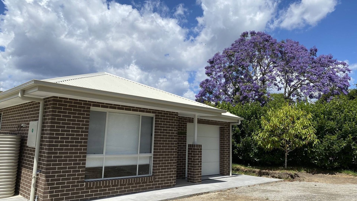 Thirlmere Cottage | Farm Stay at Camellia Cottage Pet Friendly