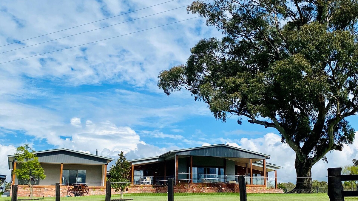Mindaribba House | Farm Stay Halee Park MAITLAND