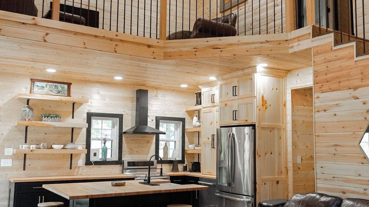 Jasper County Cabin | Farm Stay in Jasper MO