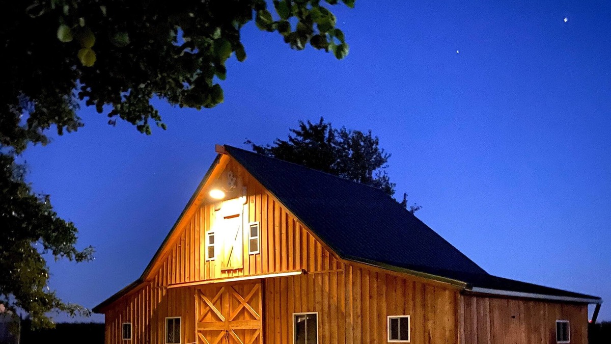 McLean County House | Farmers Wife Barn Loft