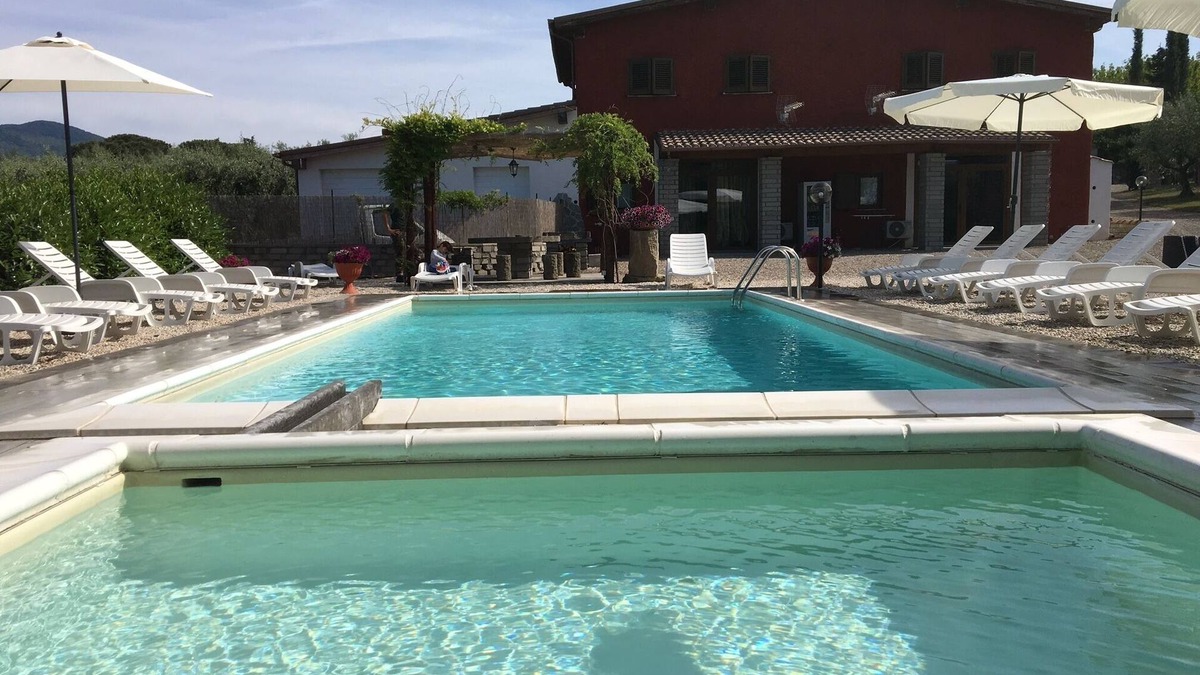 Vitorchiano Villa | FARMHOUSE ANCIENT SUBURB
