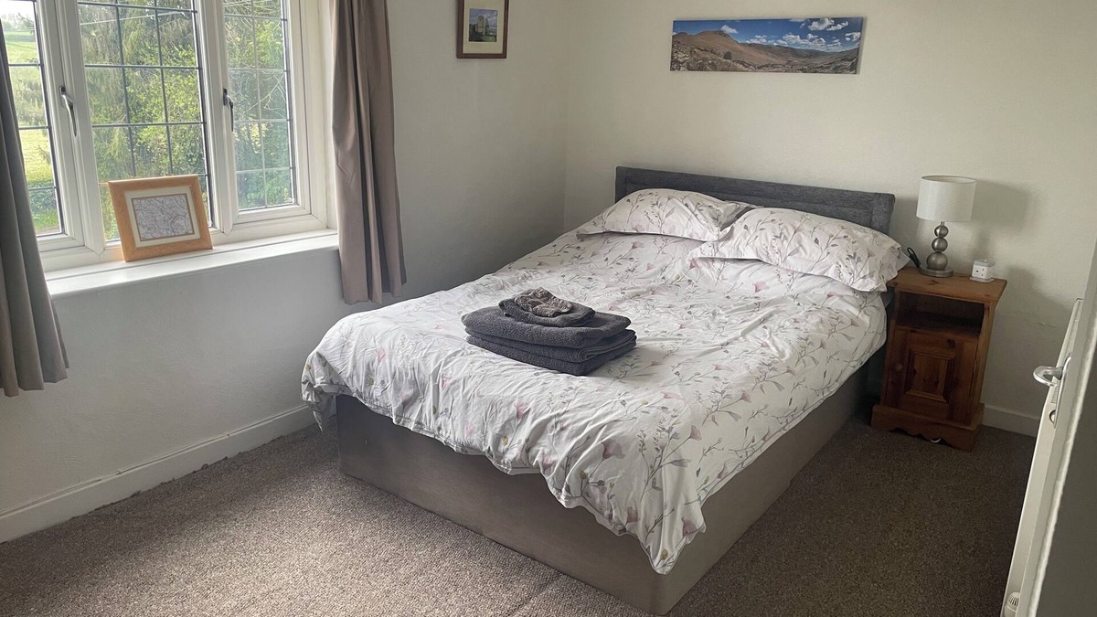 Ashbourne Apartment | Farmhouse apartment on the edge of the Peaks