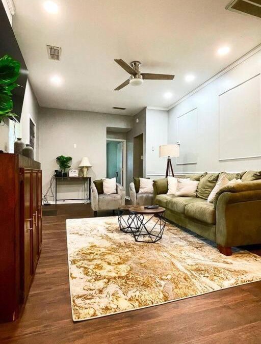 Grapeland House | Farmhouse Bungalow
