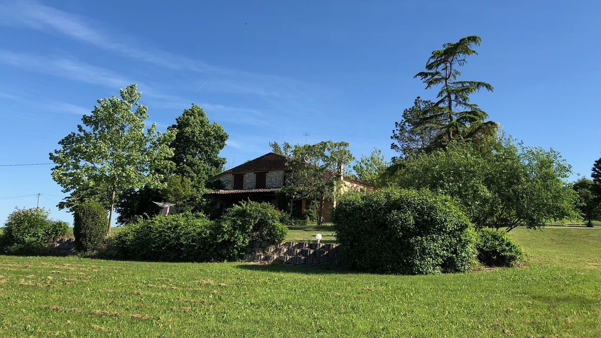Boudy-de-Beauregard House | Farmhouse with two Gites and private pool, ideal for family groups