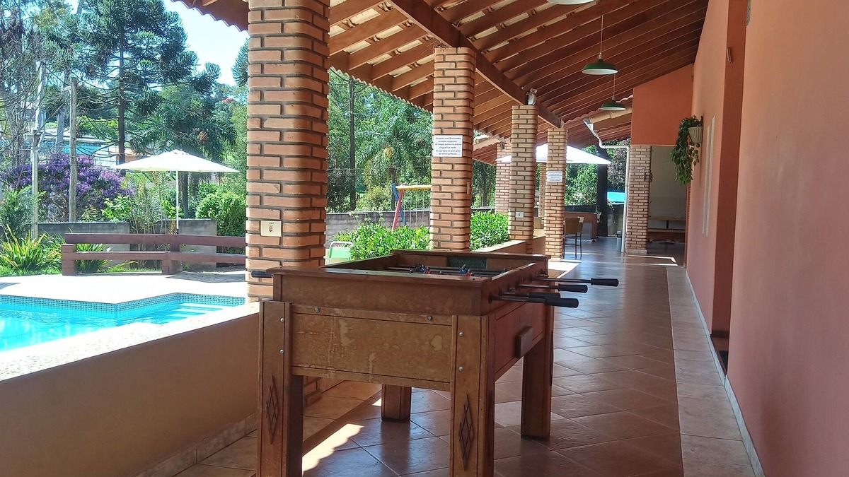 Jarinu House | FARMHOUSE - HIGH STANDARD, HEATED POOL ALL YEAR ROUND, FAMILY GROUPS ONLY.
