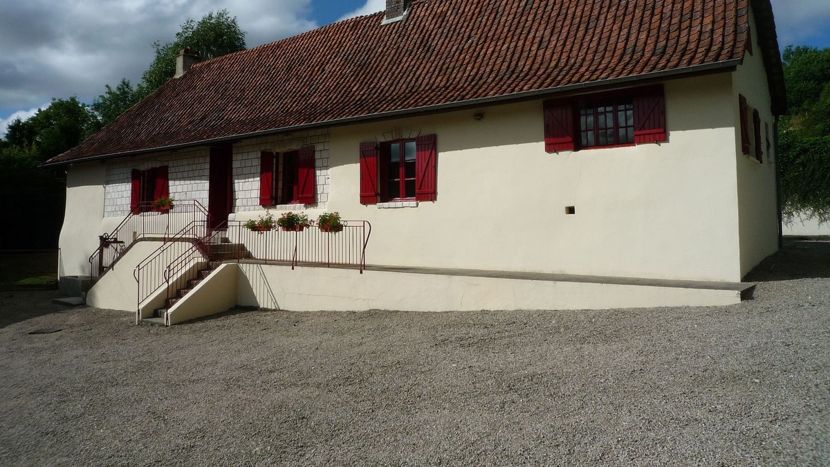 Cavron-Saint-Martin Other | Farmhouse In Cavron-Saint-Martin, Nord Pas-de-Calais, France