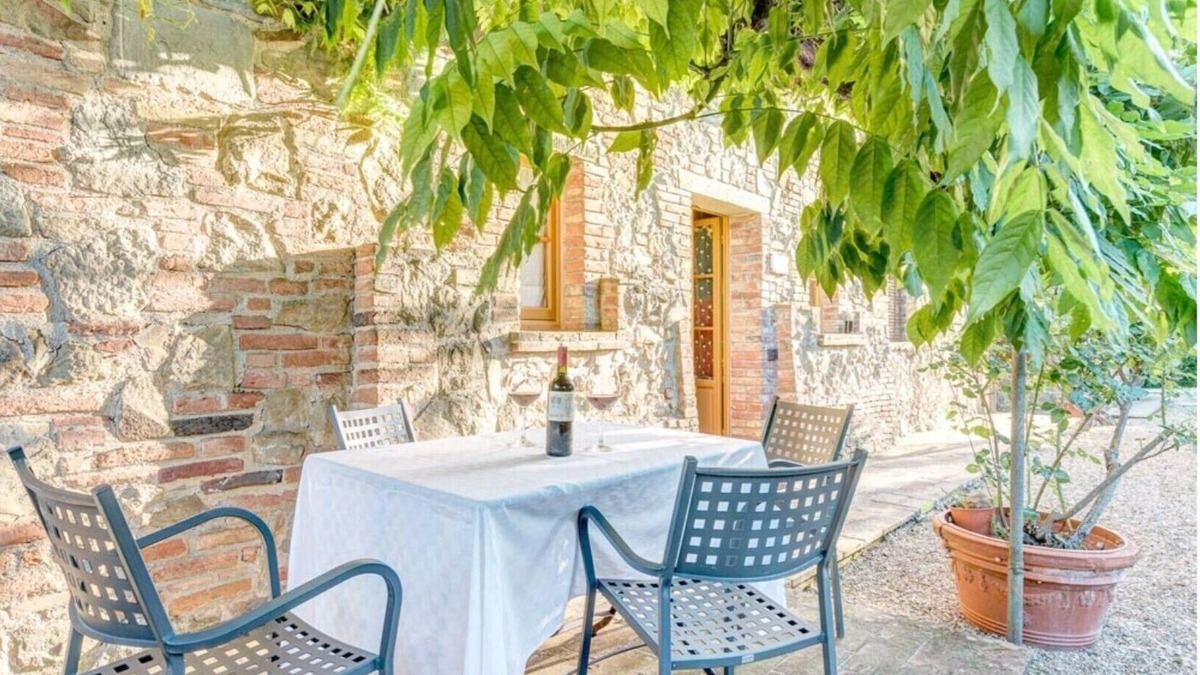 Foiano della Chiana Other | Farmhouse "Il Poggiarello" - The Tavern