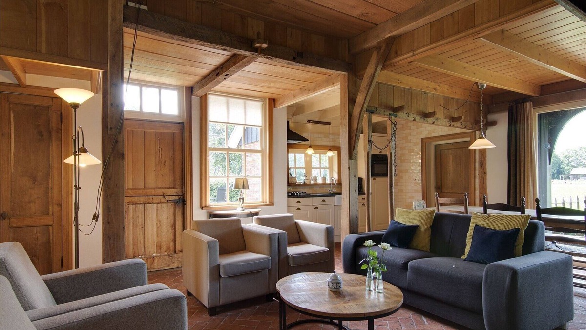 Municipality of Enschede Other | Farmhouse in Enschede near Forest