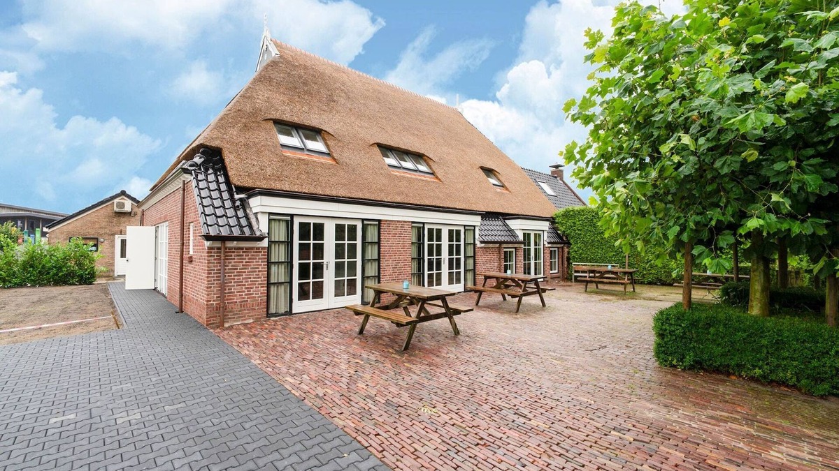 Noardburgum Other | Farmhouse in Friesland near Lakes