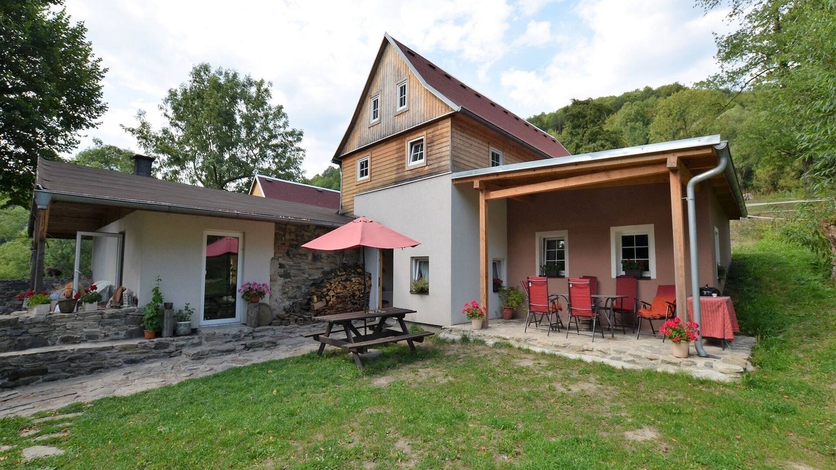 Malecov Other | Farmhouse in Malecov with Private Pool