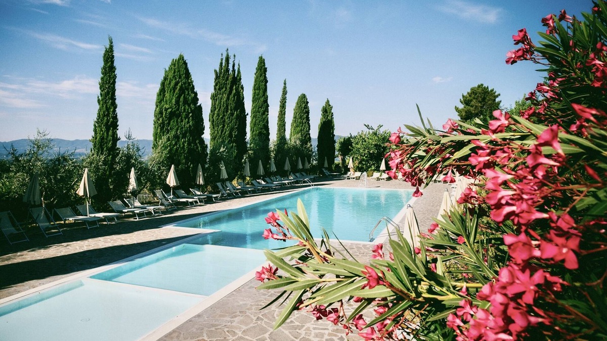 San Donato in Fronzano Resort | Farmhouse in San Donato Fronzano