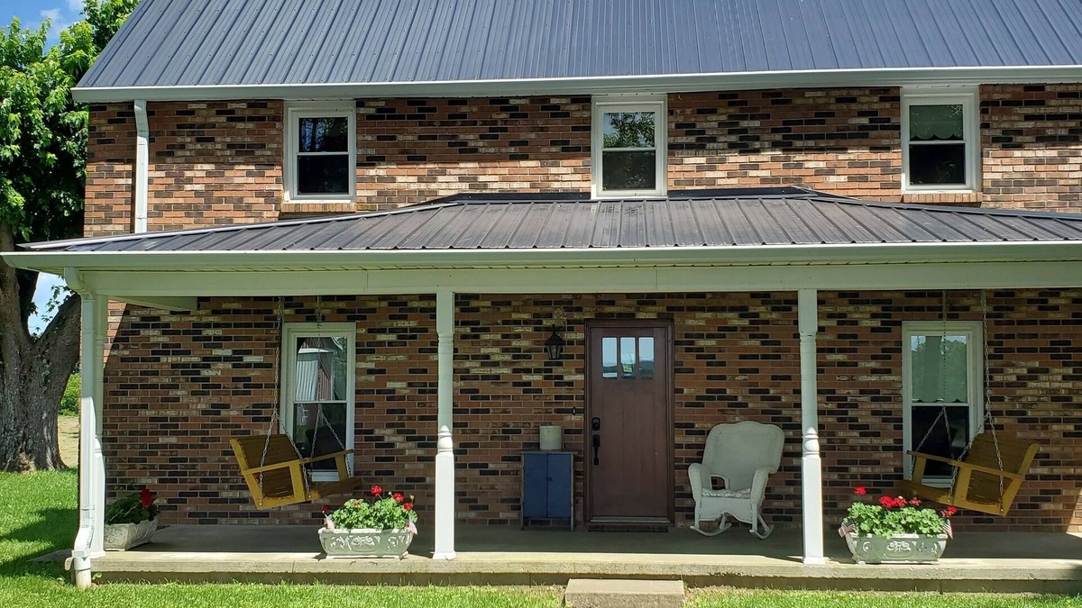 Nancy House | Farmhouse in the Lake Cumberland area