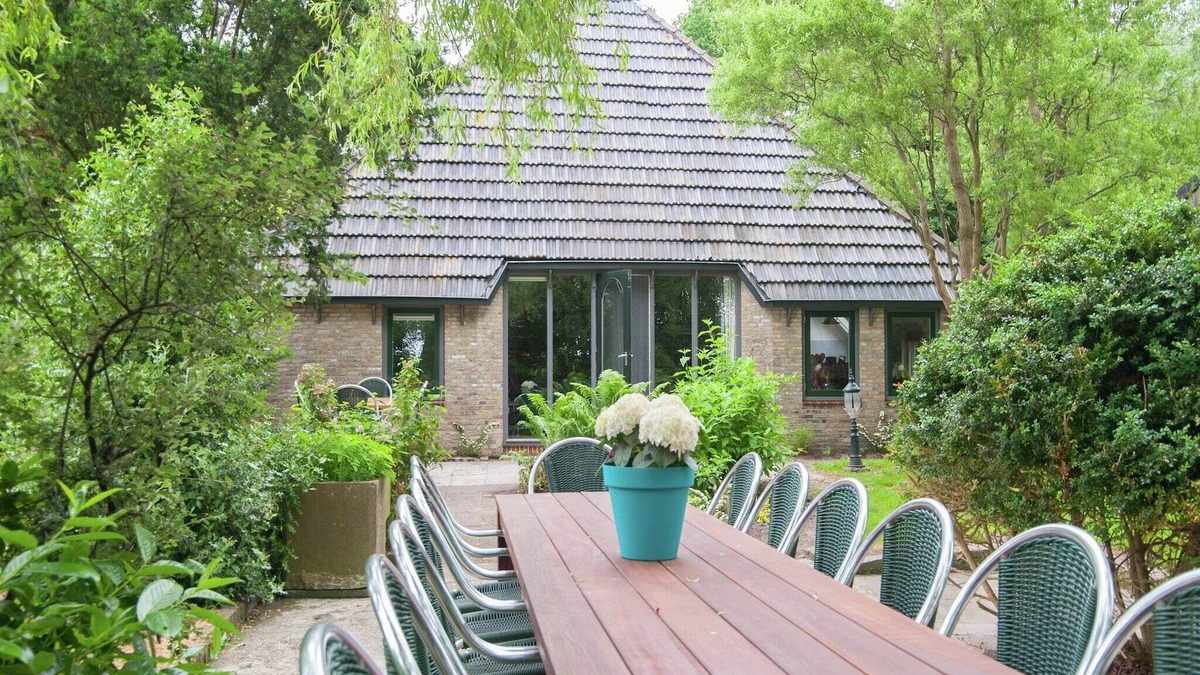 Waskemeer Other | Farmhouse in Waskemeer with Large Garden