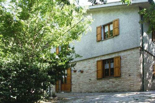 Rupoli House | Farmhouse in Fano with Pool & Adriatic Views