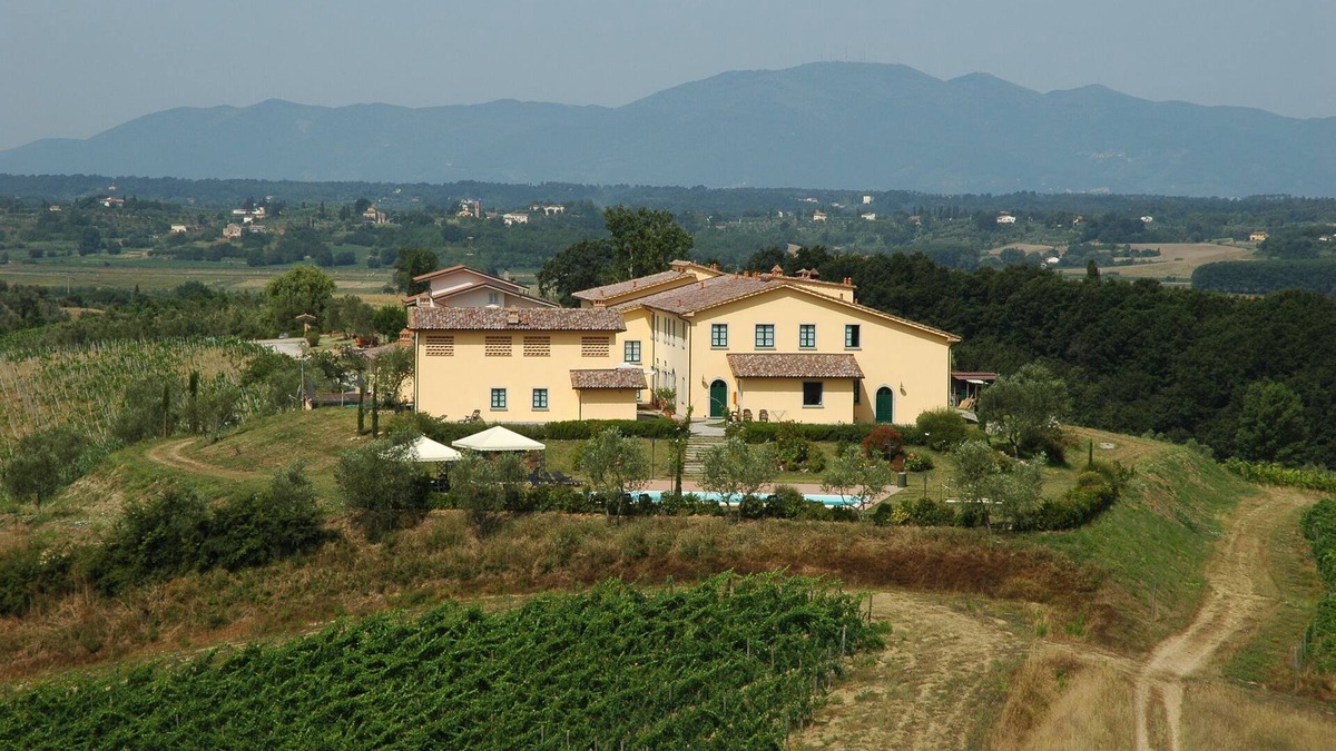 Stabbia Other | Farmhouse located on a hill with rooms, apartments, swimming pool and agr restaurant