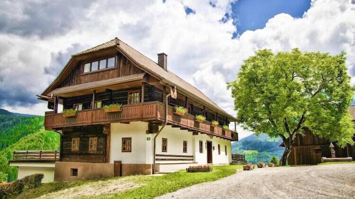 Kraa Apartment | Farmhouse near Afritzer See & Nockberge Trails