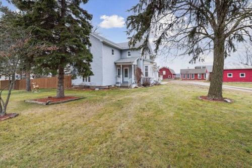 Frankenmuth Apartment | Farmhouse Near Little Bavaria