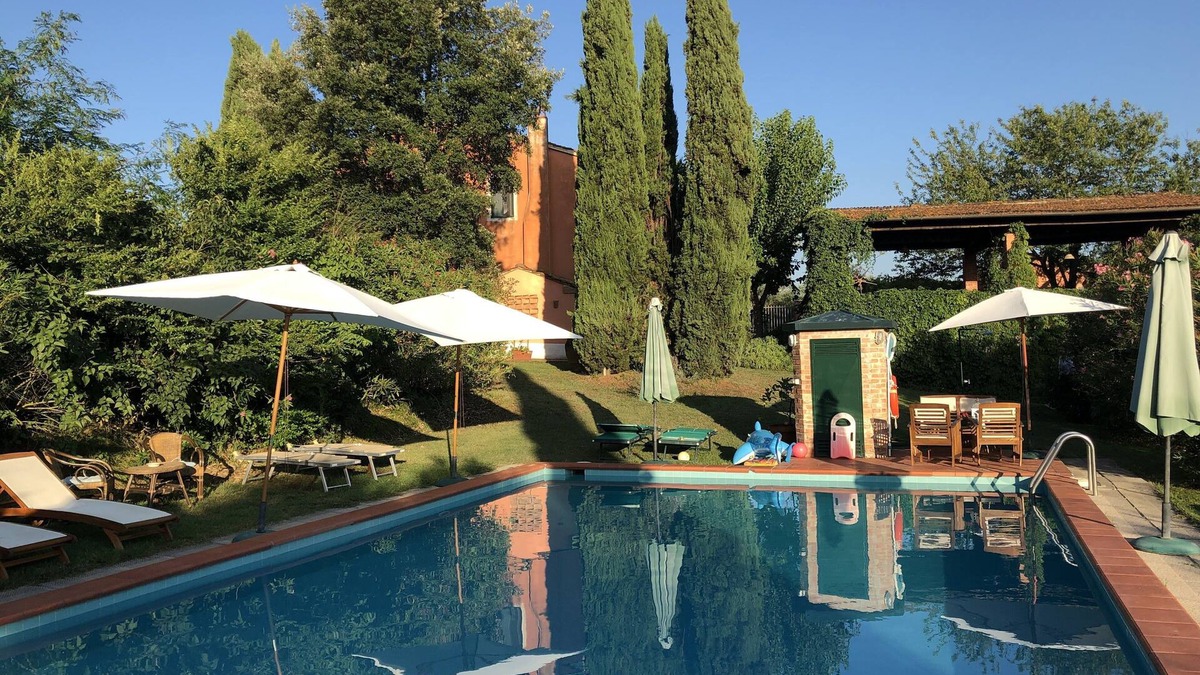 Larciano Apartment | Farmhouse Podere Marchiano, completely restored old farmhouse in Tuscan style.