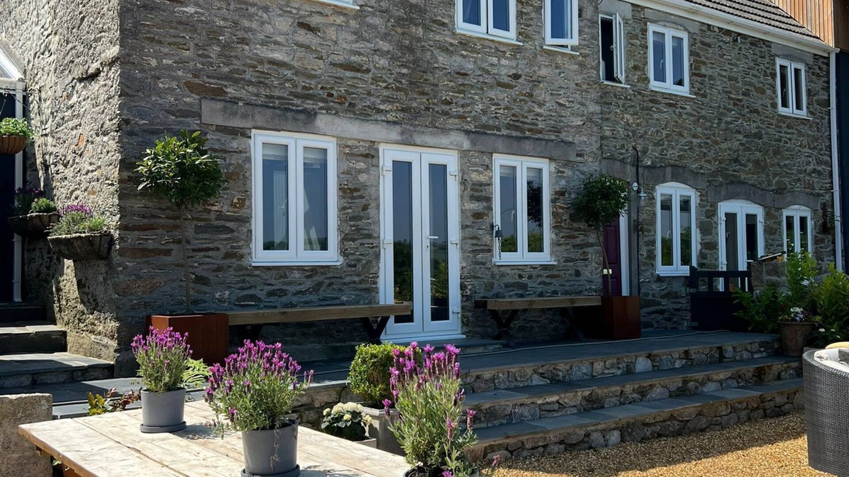 Plympton Other | Farmhouse with Hot Tub & Far Reaching Views Of Dartmoor