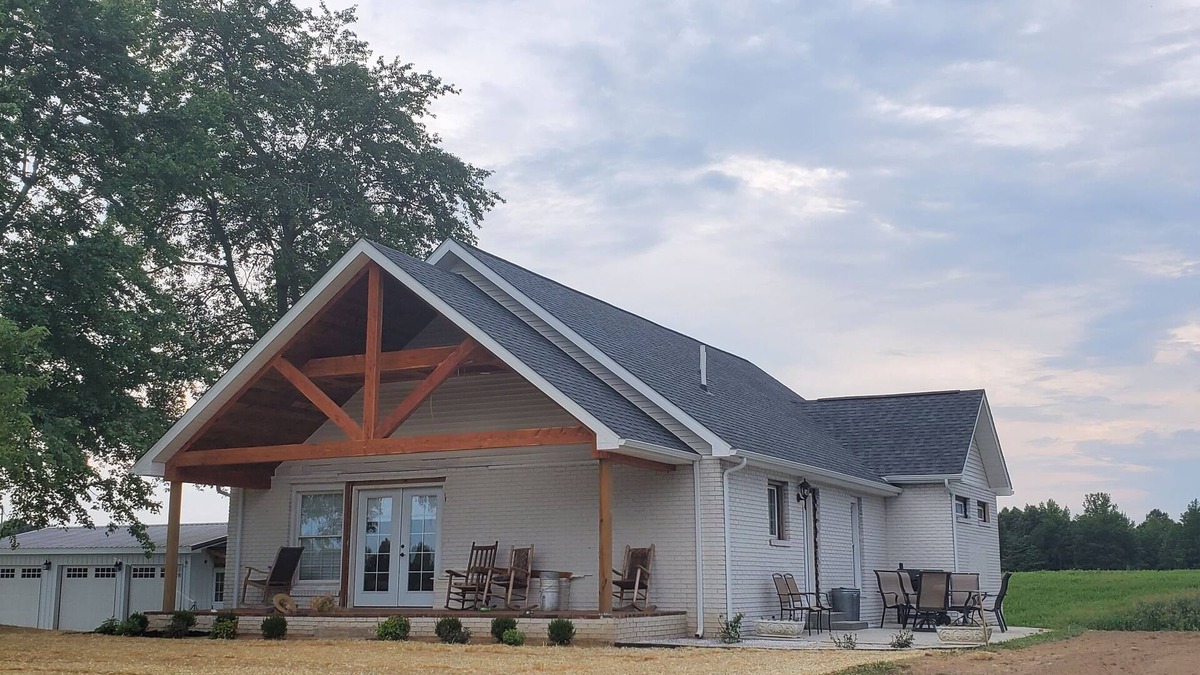 Clay Other | Farmhouse with ultimate privacy and quiet!