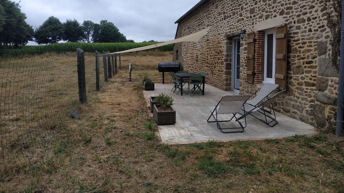 La Bazouge-du-Desert Other | Farmhouses in the heart of nature